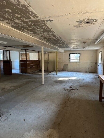 Building Photo - 786 Hemenway St
