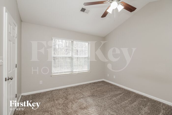 Building Photo - 8400 Galena View Dr