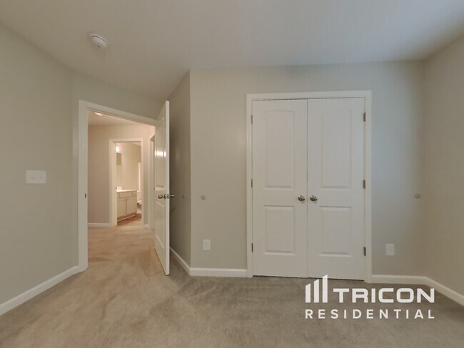 Building Photo - 1084 Neeleys Bnd