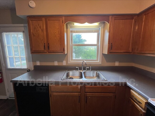 Building Photo - 2637 US-11W
