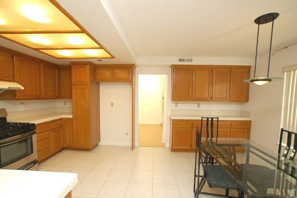 Building Photo - 21255 E Fort Bowie Dr
