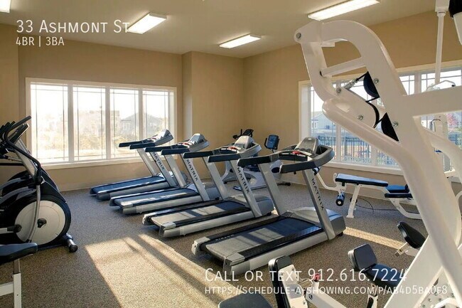 Building Photo - 33 Ashmont St