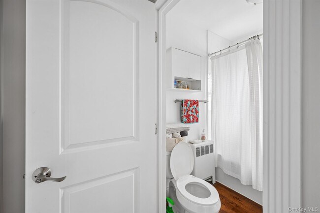 Building Photo - 60-17 172nd St