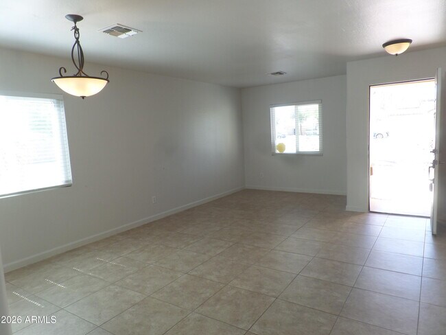 Building Photo - 3901 E Morenci Rd