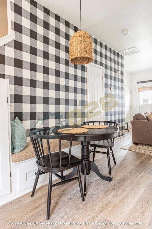 Building Photo - 28 Manderley Way