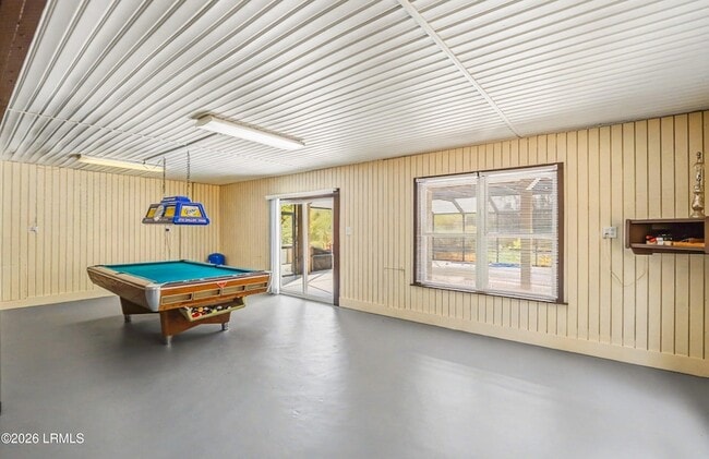 Building Photo - 1812 Dolphin Row Dr