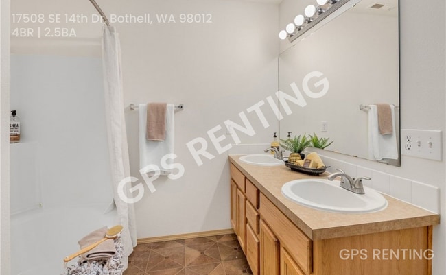 Building Photo - 17508 14th Dr SE