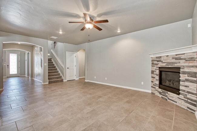 Building Photo - 7896 Enchanted Path Dr