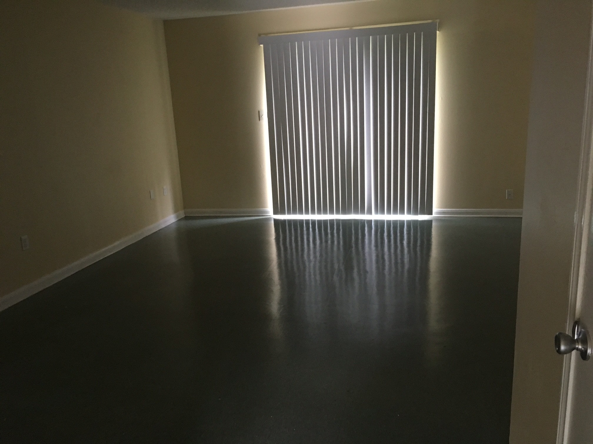 Building Photo - 44051 Stein Rd