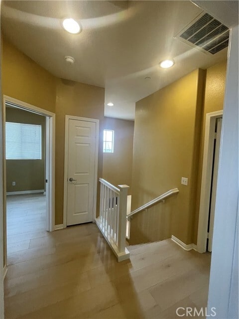 Building Photo - 1882 Lobo