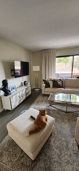 Building Photo - 2920 Briarwood Rd