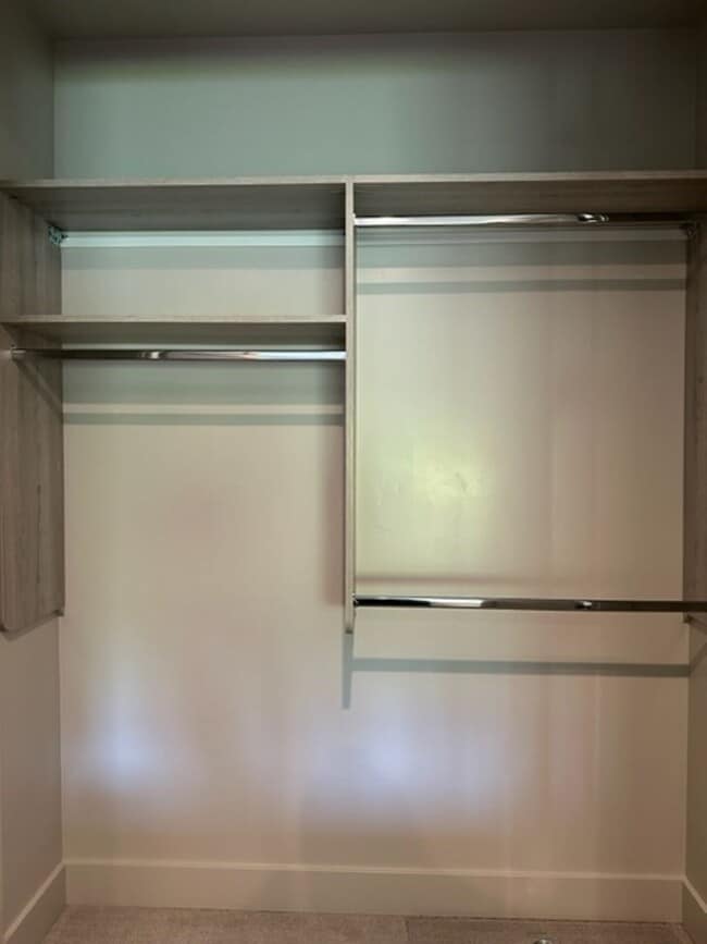 Building Photo - Fully Furnished Condo for Rent in Black Bull!