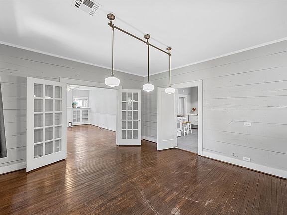 Building Photo - COMING SOON! Charming 1924 Corner-Lot Home with Original Character and Modern Comforts