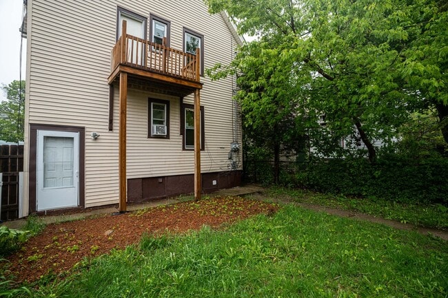 Building Photo - Classic Charm with Modern Updates - Upper ...