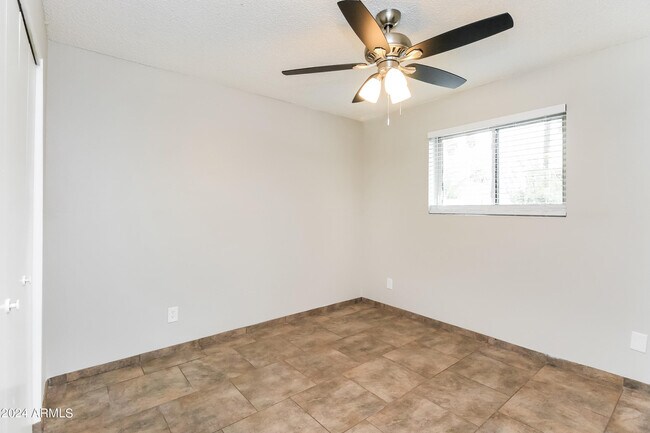 Building Photo - 1239 W Toledo St