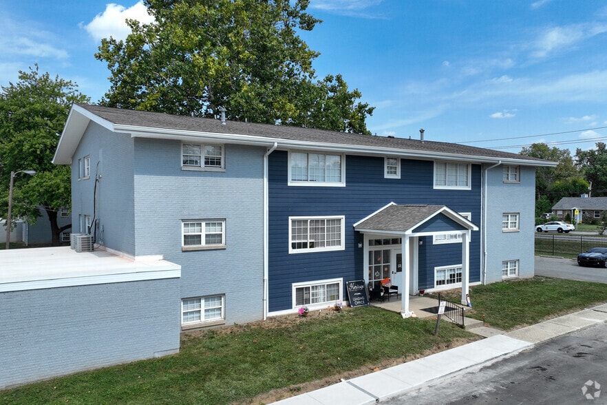 Primary Photo - Heritage Apartments