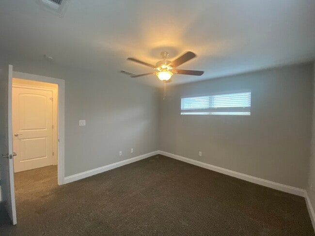 Building Photo - 8461 Laredo St
