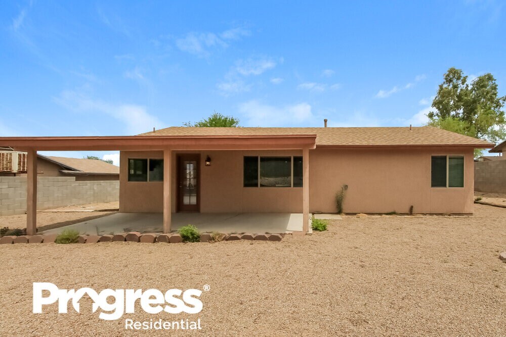 Building Photo - 9990 E Falcon Point Dr