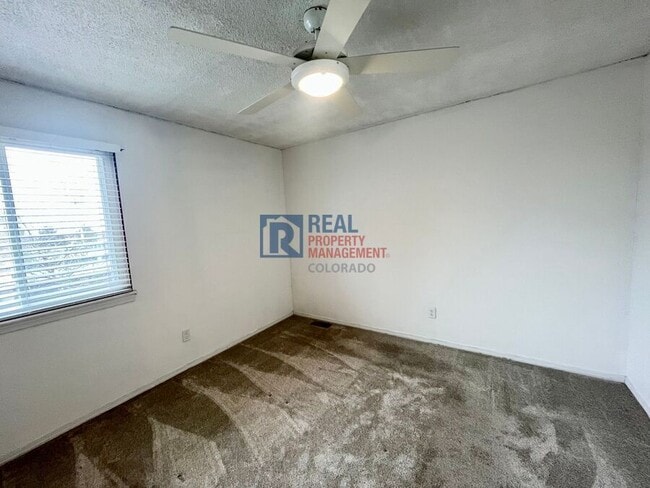 Building Photo - 16921 E Stanford Ave