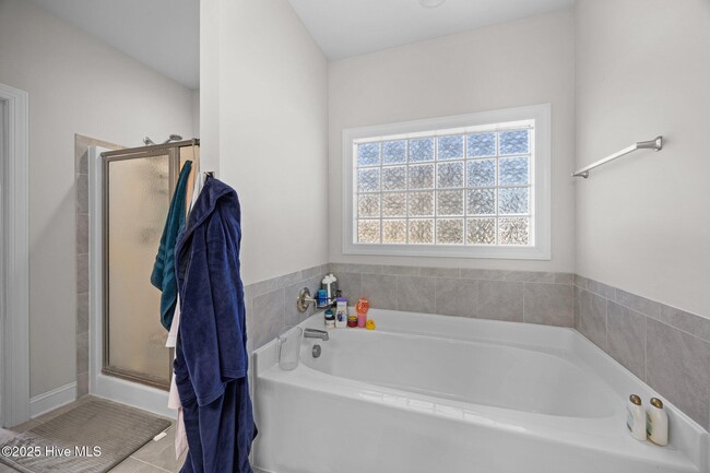Building Photo - 1009 Kingfish Way