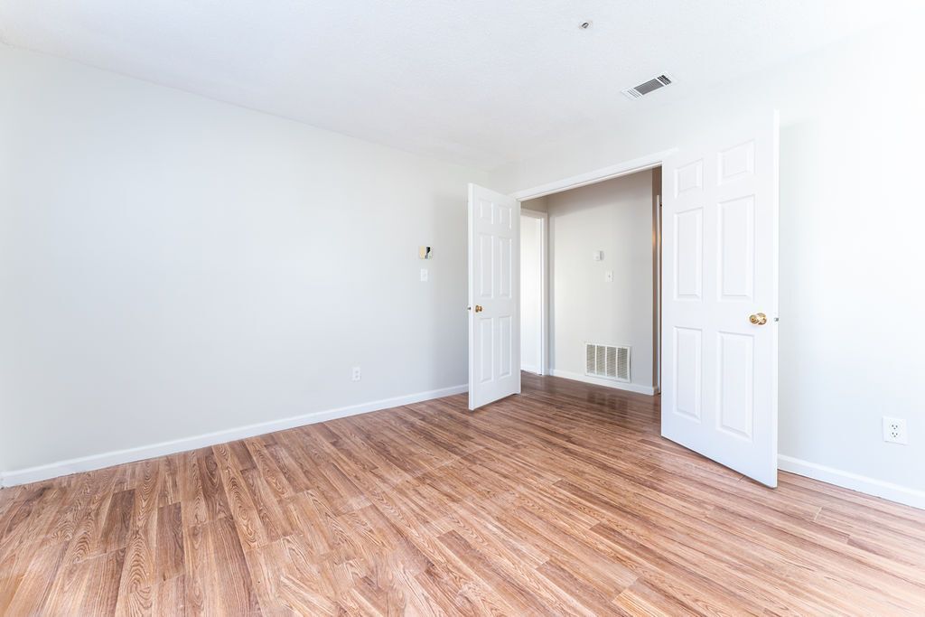 Building Photo - 414 Ridge Creek Dr