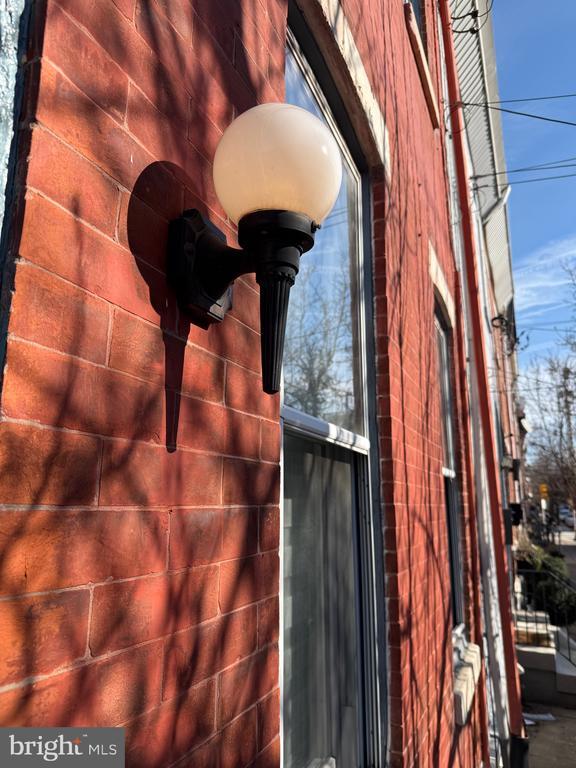 Building Photo - 2217 Fitzwater St