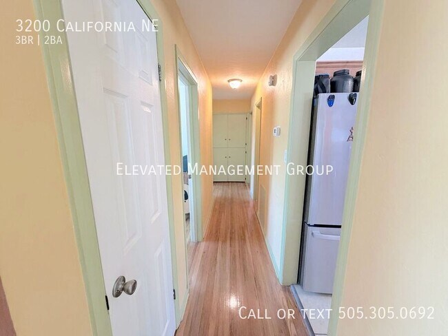Building Photo - 3200 California St NE