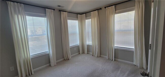 Building Photo - 110 Grand Approach Dr