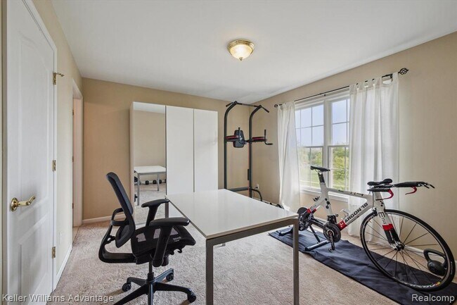 Building Photo - 24323 Bellingham Dr