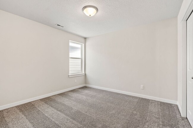 Building Photo - Beautiful 4bd/2.5ba Home in the Moxie Ridge Community!