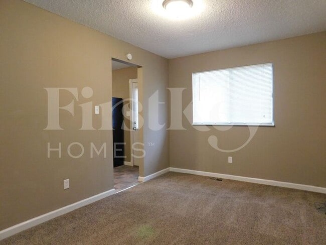 Building Photo - 2489 Millvalley Dr