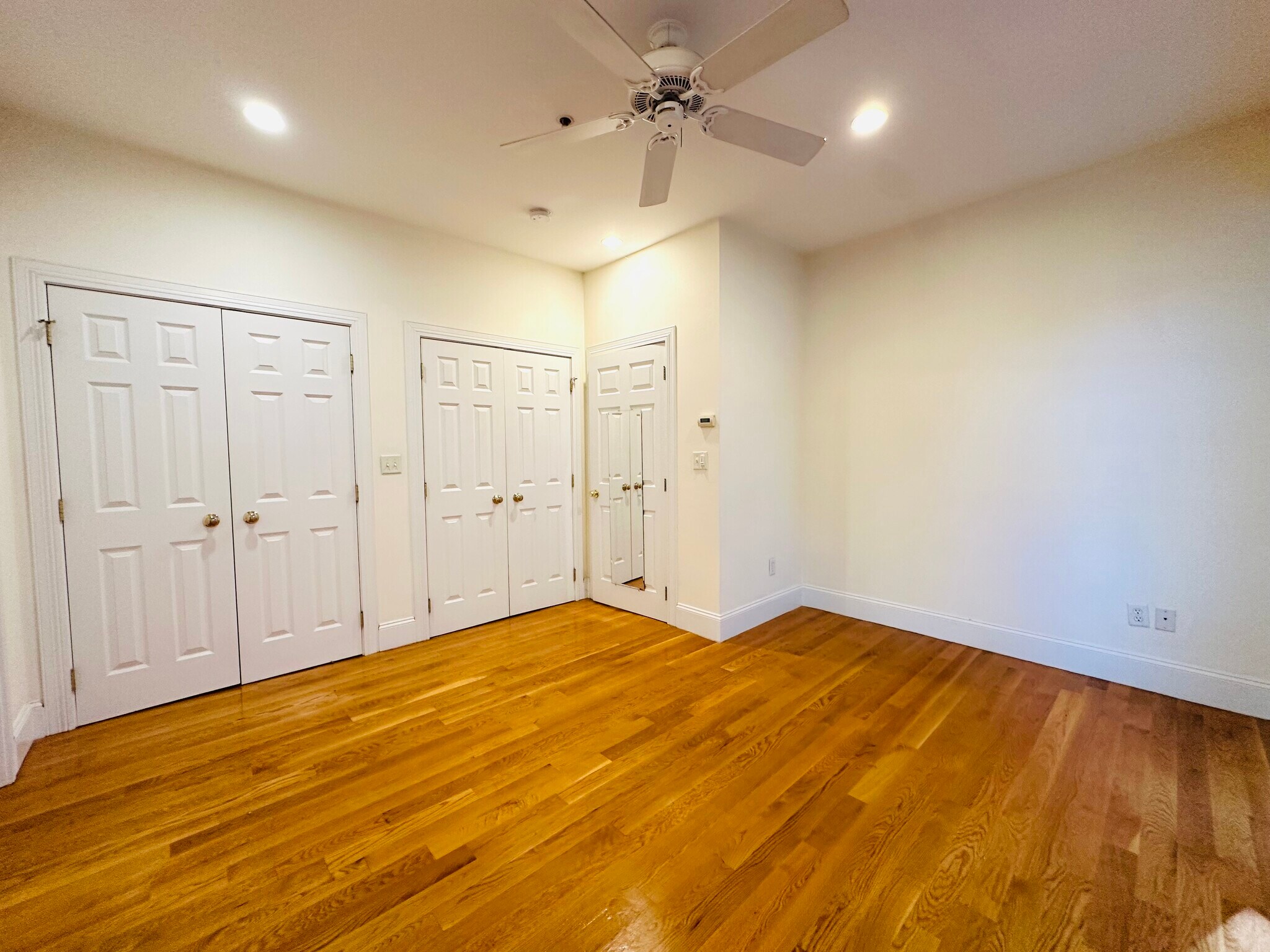 Building Photo - 10 Selkirk Rd