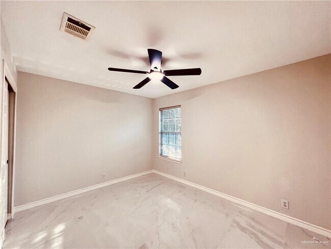 Building Photo - 4209 Santa Fe St