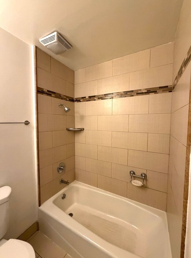 Building Photo - UPDATED LARGE 1500 sq/ft 3BR/2BA Cherry Chase Sunnyvale Home AVAILABLE NOW