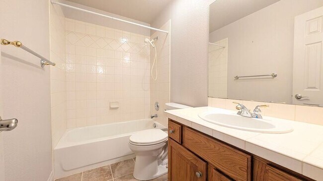 Building Photo - 2795 Stonewall Heights