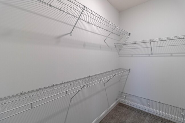 Building Photo - 260 Rutledge Dr