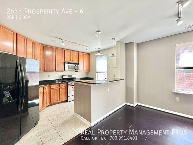 Building Photo - 2655 Prosperity Ave