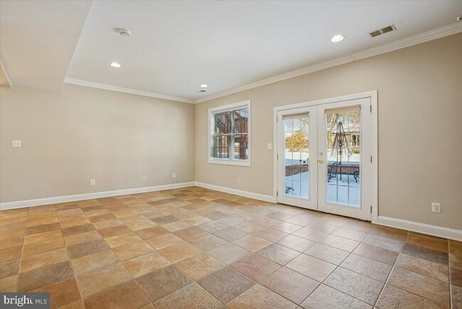 Building Photo - 7118 Vermillion Pl