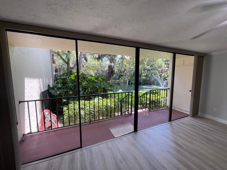 Building Photo - 6450 Wild Oak Bay Blvd