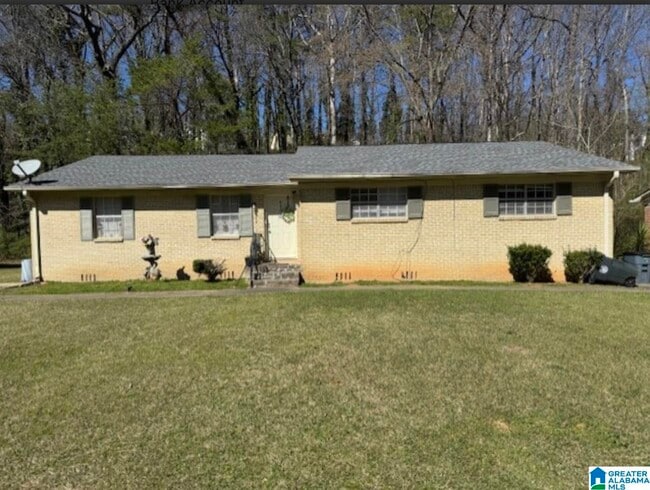Building Photo - 836 Old Trail Rd