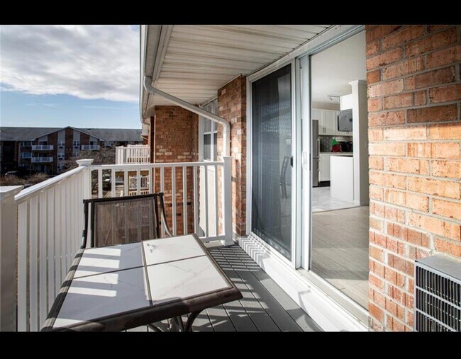 Building Photo - 23 Bullocks Point Ave