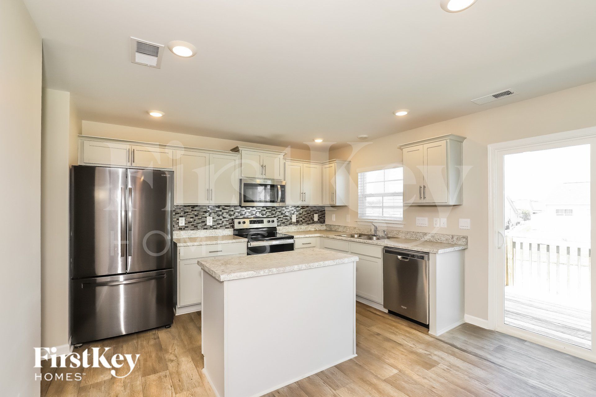 Building Photo - 6849 Keeneland Dr