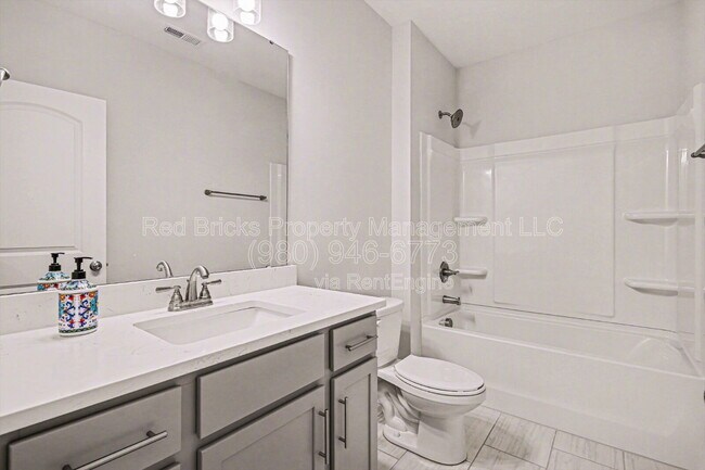 Building Photo - 7907 Moon Hl Pl