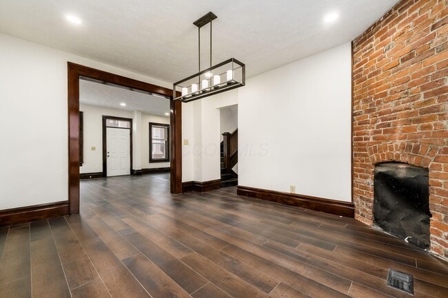 Building Photo - 61 Sherman Ave