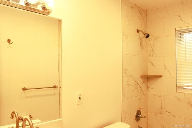 Building Photo - 121 Nassau Blvd