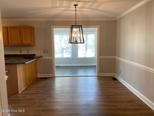 Building Photo - 1149 Stone Creek Dr