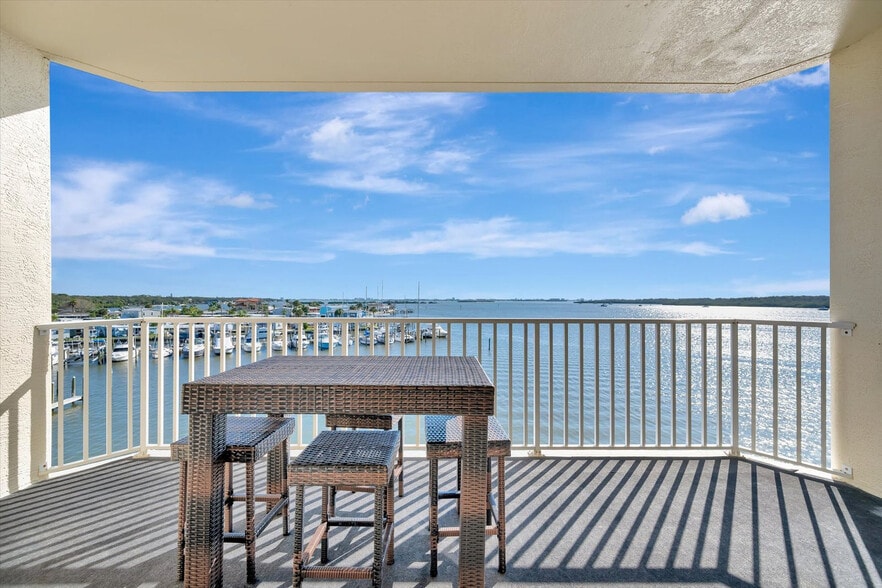 Building Photo - 8800 Bay Pines Blvd