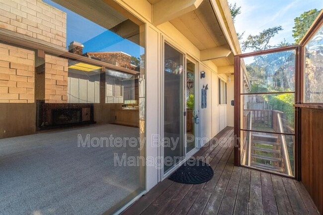 Building Photo - 635 Grace St