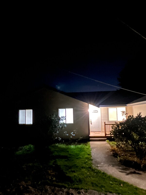 Building Photo - 1007 Digby Ln