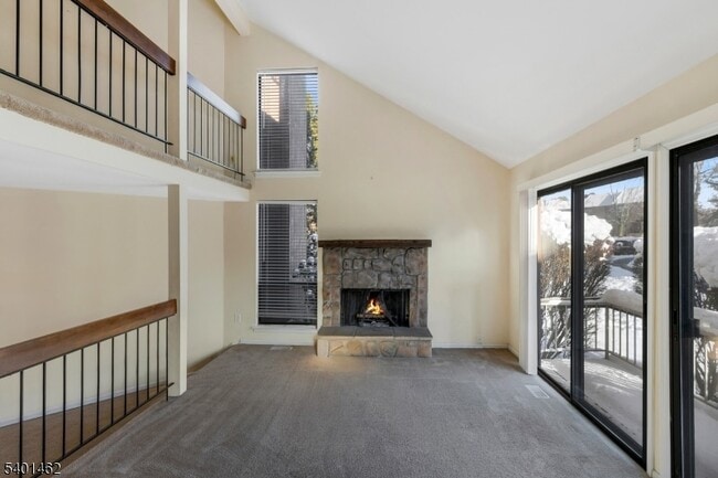 Building Photo - 117 Bluebird Dr